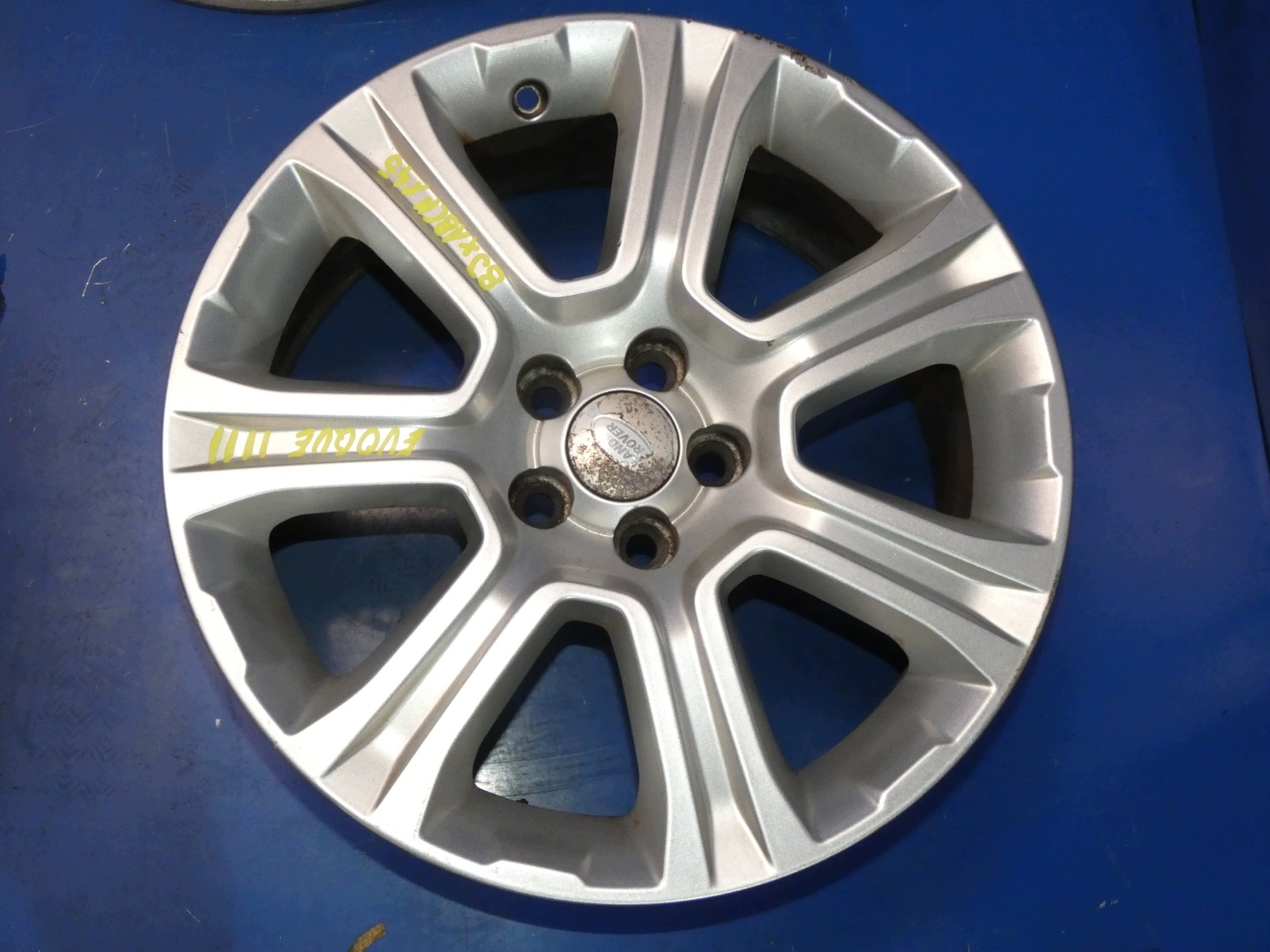 RANGE ROVER EVOQUE I L538 felnik ALUMINIOWE 18" R18 KOMPLET