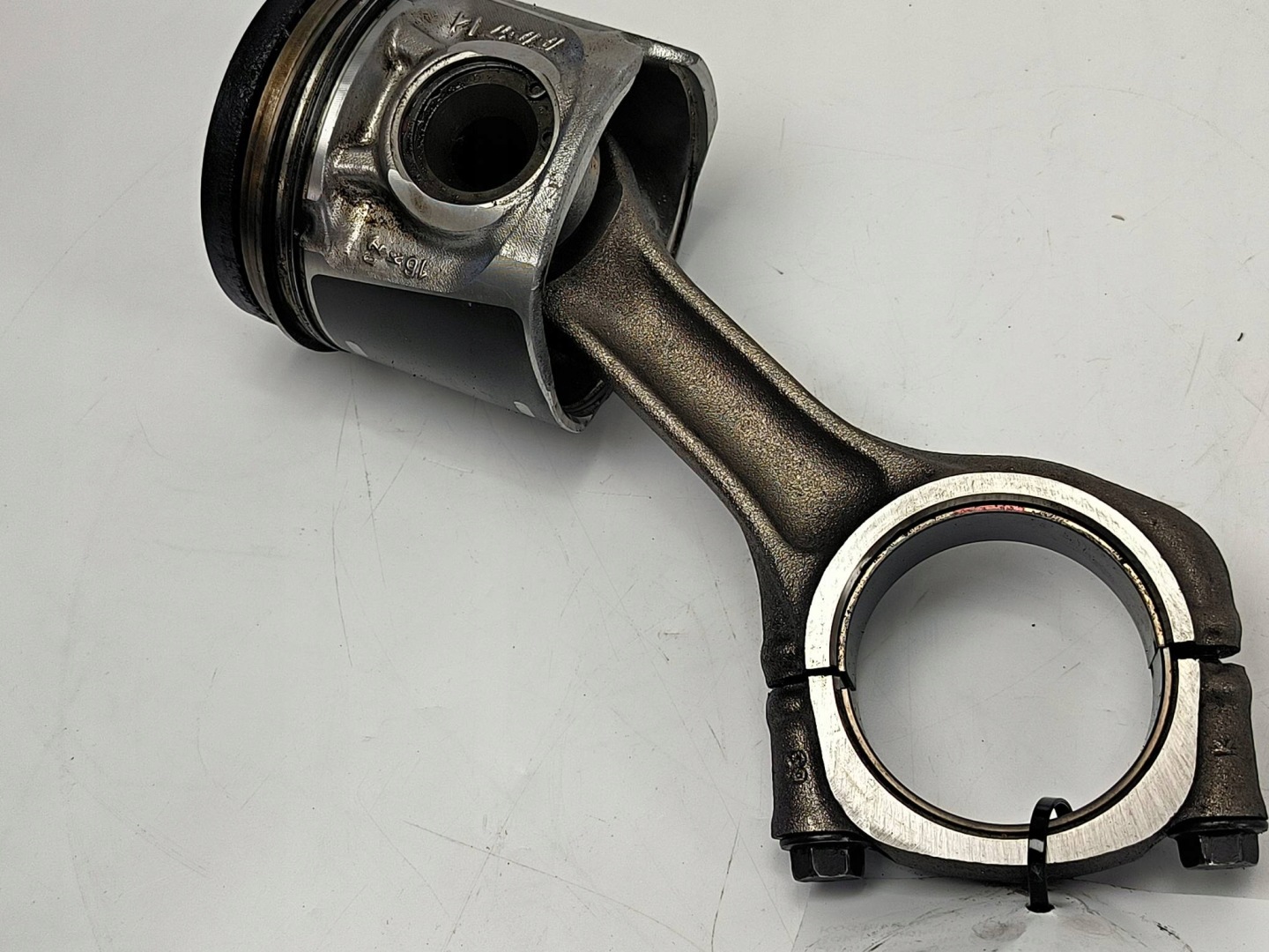piston 096101R IVECO DAILY 35S18