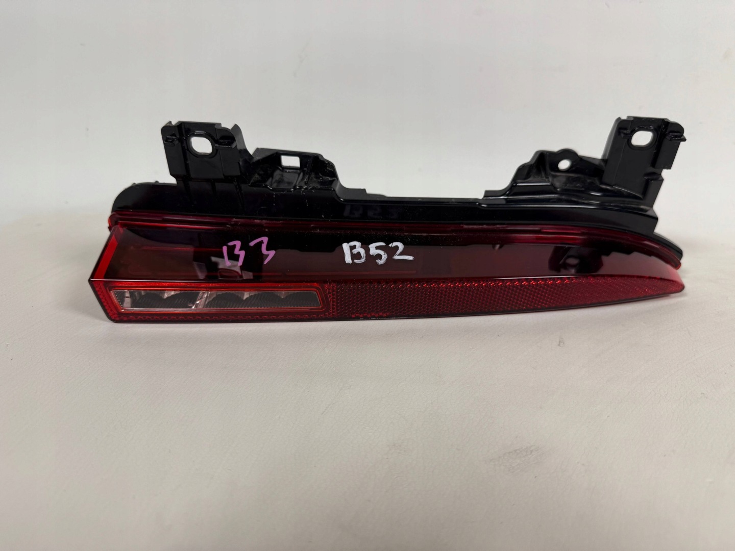 Porsche Macan 95B 22- Lift light reversing led right