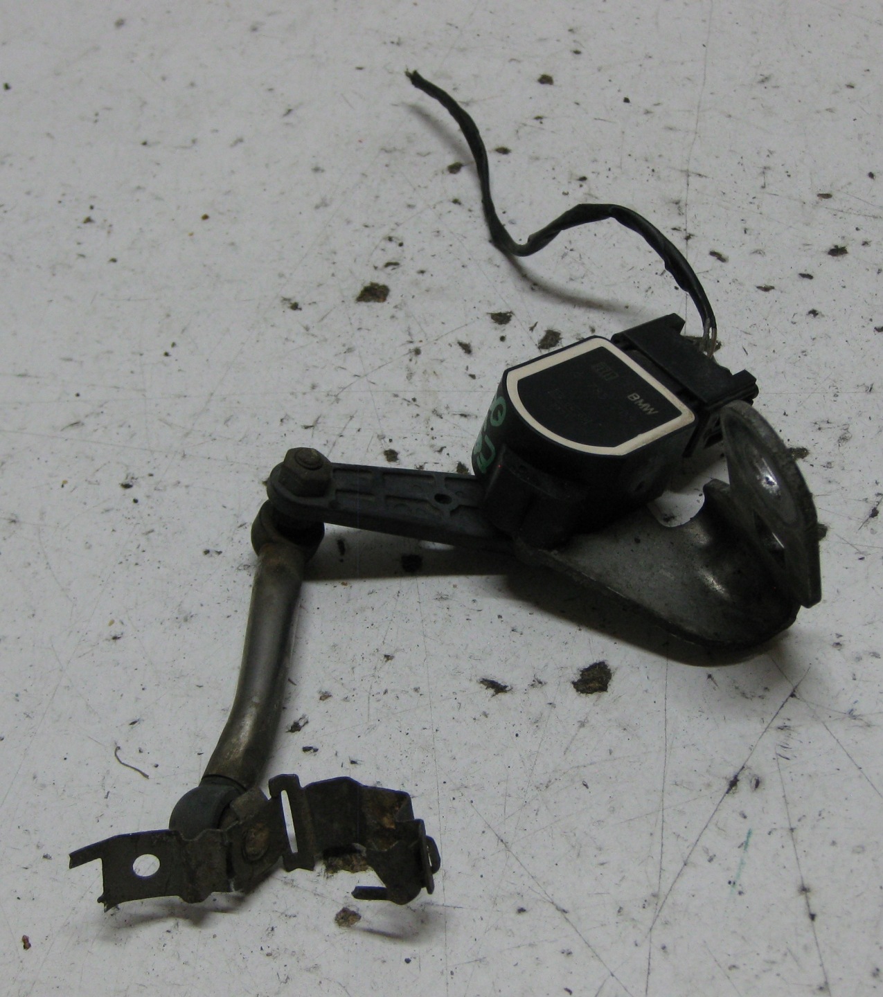 BMW E91 2.0 D 09R Sensor POZIOMOWANIA Leuchten 6785205