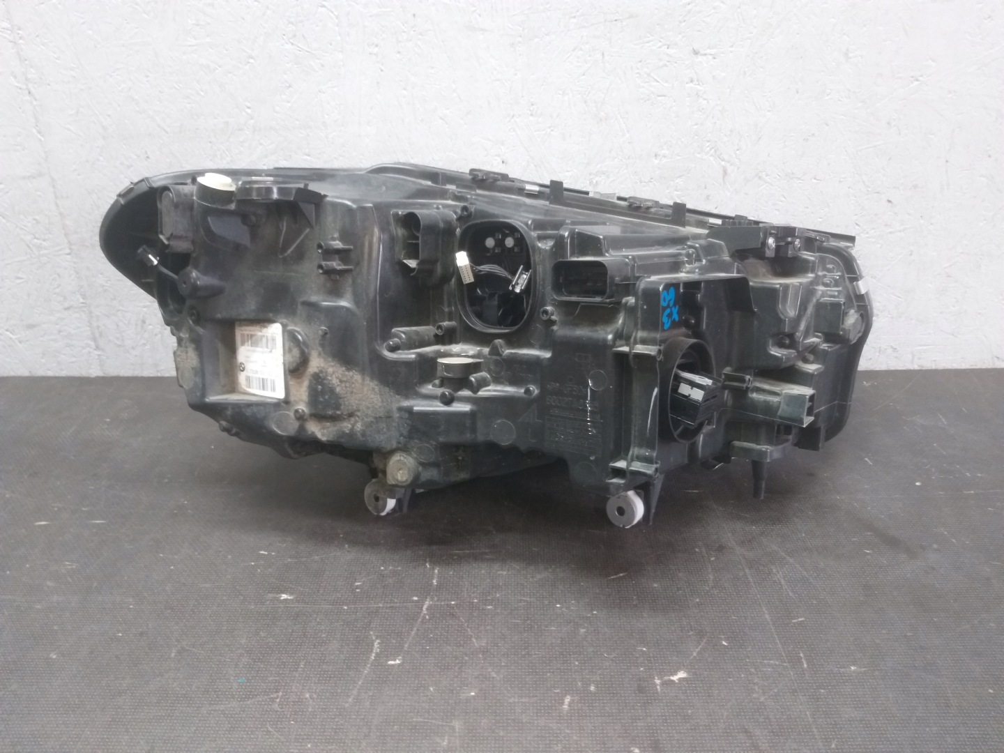 LIGHT FRONT LEFT BMW X1 G01 FULL LED 8739653-03
