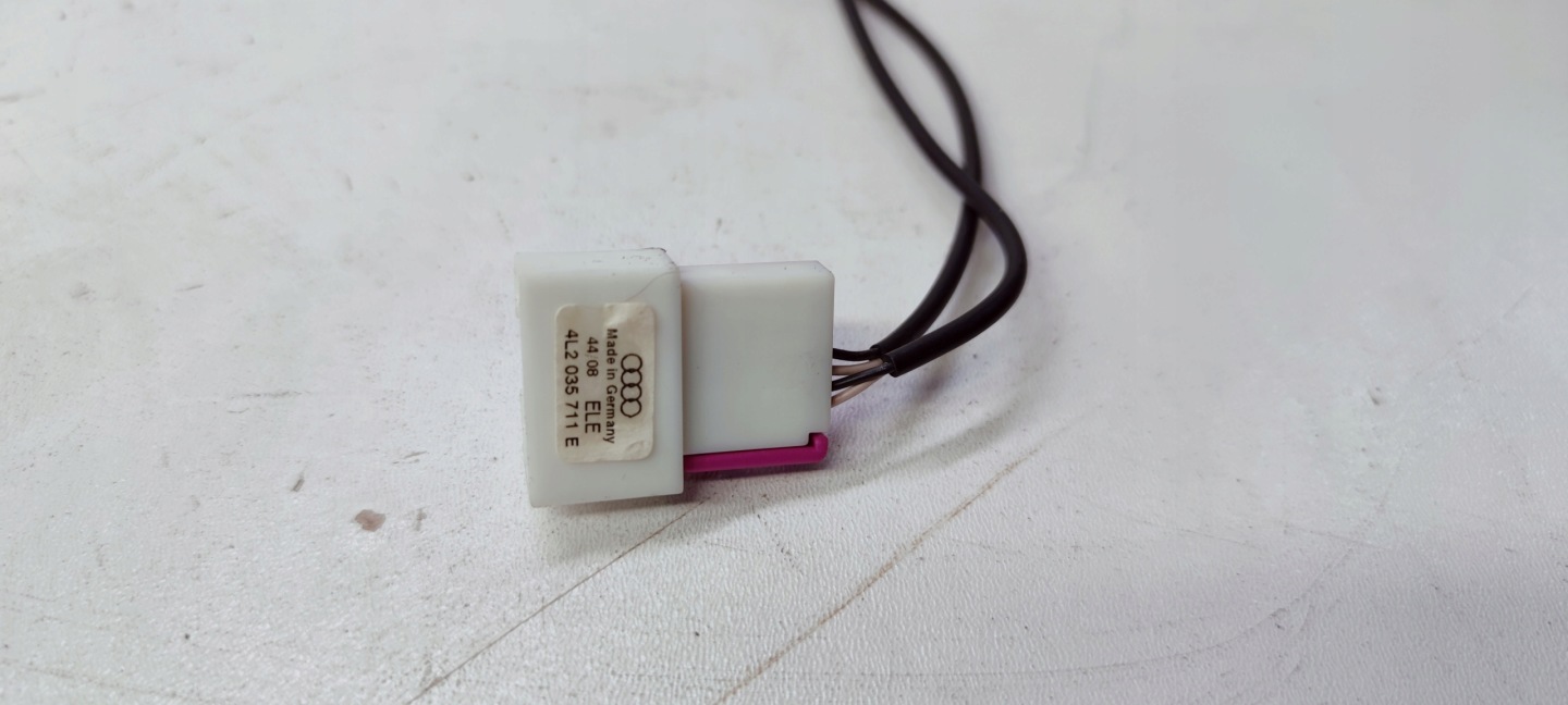 MIKROFON BLUETOOTH AUDI A4 B8 A6 C6 Q7 4L2035711E