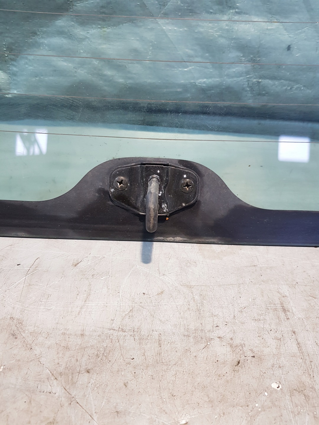 window bodywork rear part KIA SORENTO EX