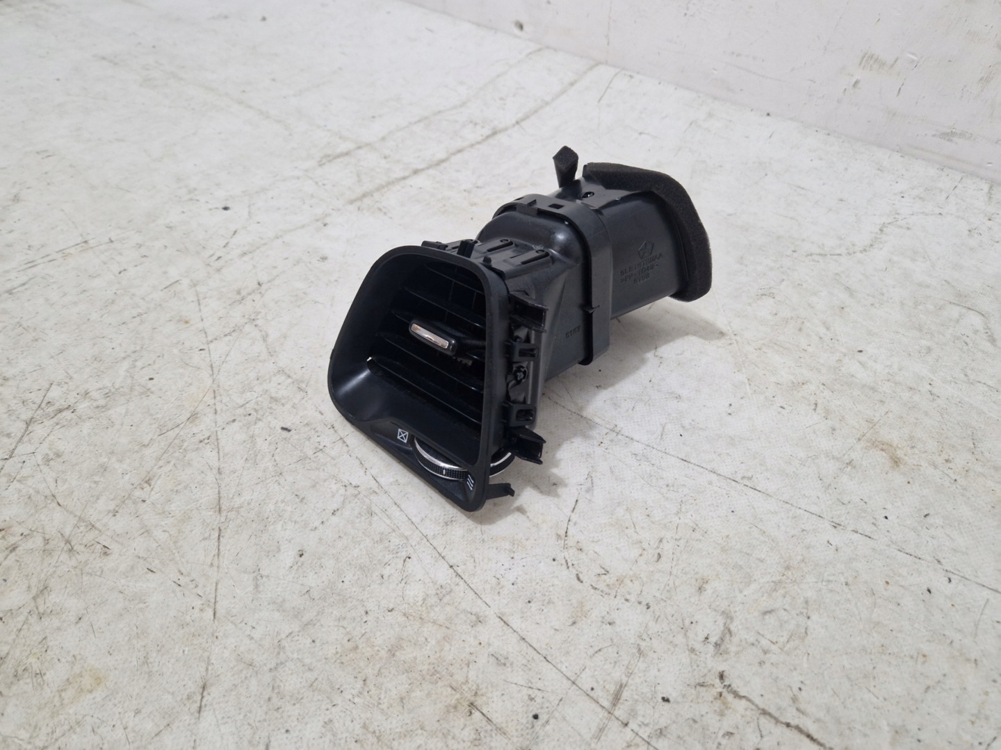 DODGE CHALLENGER 2019 - Bouche aération tableau bord Console du tableau de bord Bouches buses