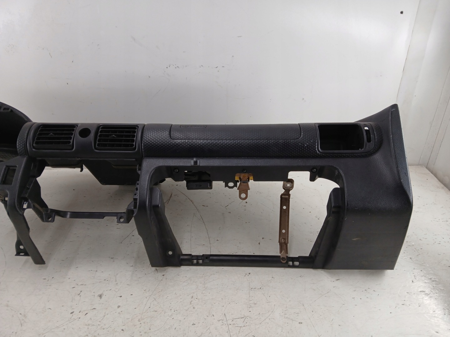 TOYOTA MR2 III ZZW30 cockpit dashboard instrument panel