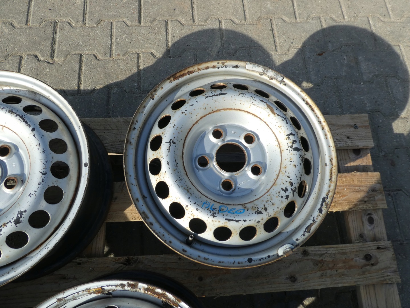 VW T5 CERCHI Ferro 7H0601027D 6.5JX16 ET51
