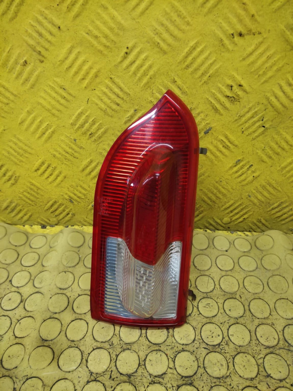 OPEL INSIGNIA A KOMBI light left rear part 13226857