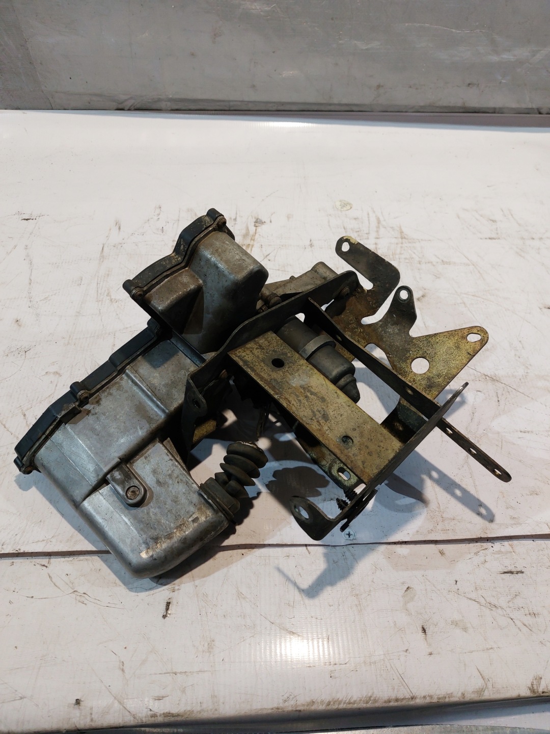 WYSPRZEGLIK CITROEN C3 1.6B
