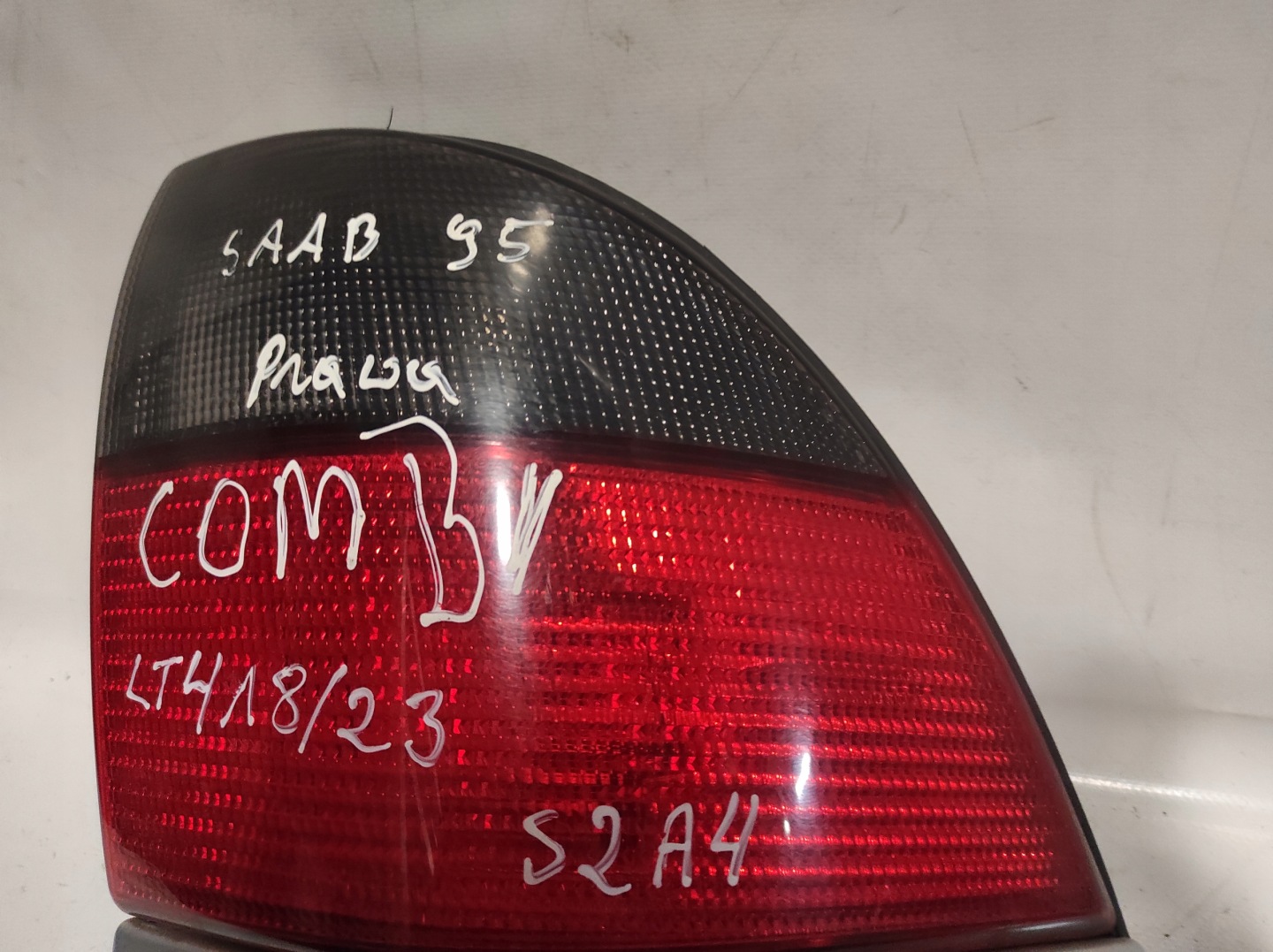 SAAB 95 9-5 KOMBI light rear right right rear part