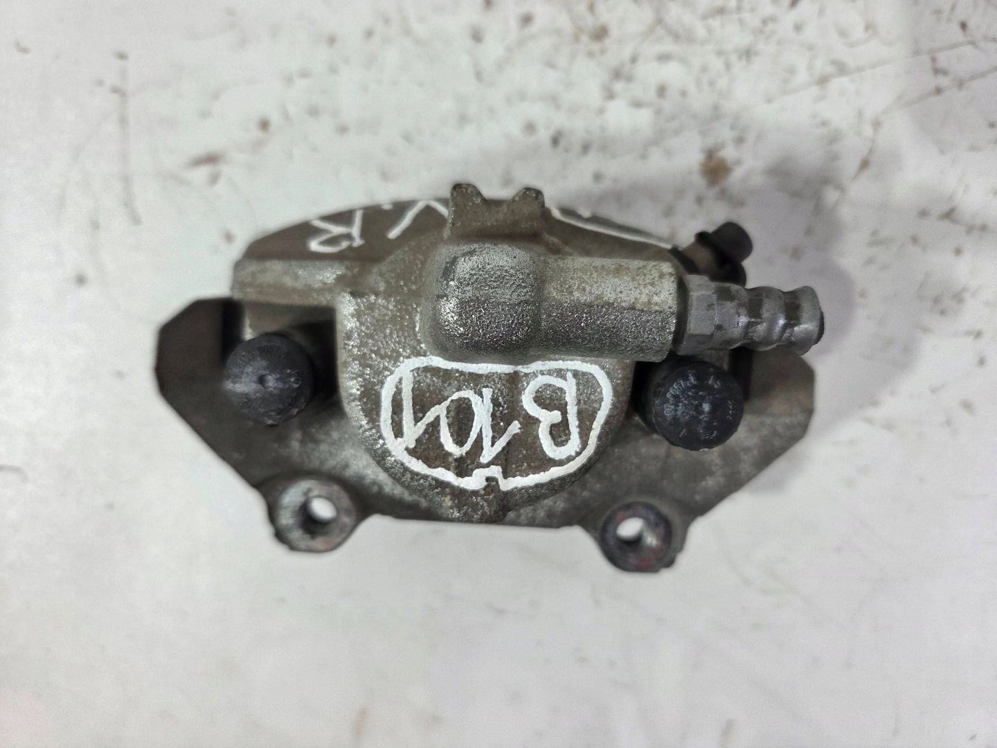 Opel Corsa E caliper brake front right (B101)