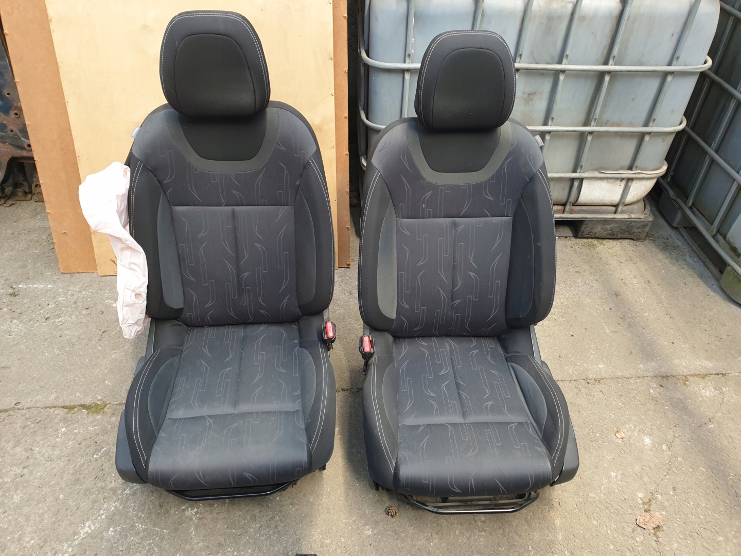 Sitze Gurten Schrauben CITROEN C4 B7 II 2010- GORLICE