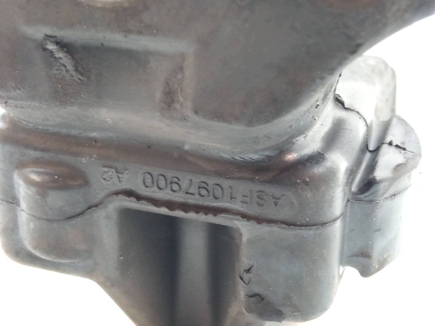 engine mount 4A109640 Peugeot 2008 and (2013-2019)