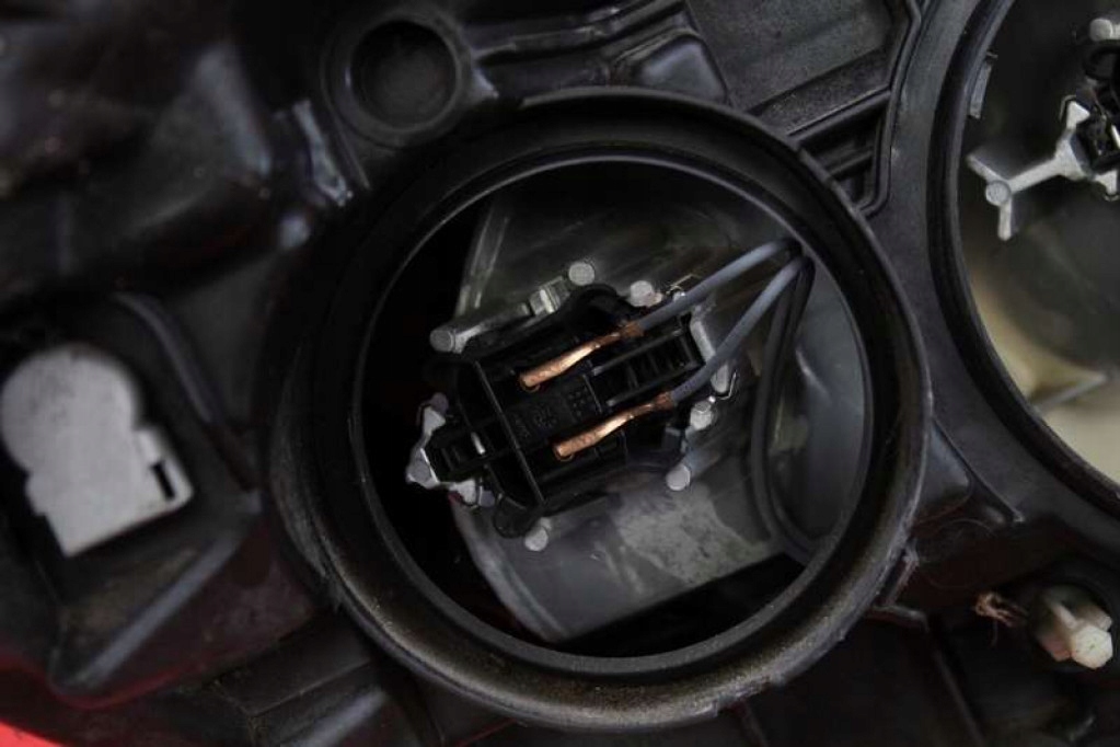 REFLEKTOR left light front EU 9672694180 CITROEN C5 II X7 III 08-17