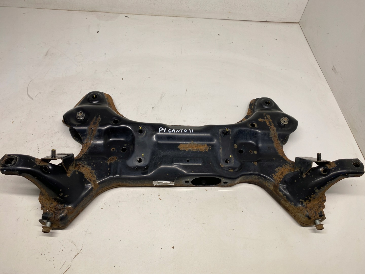 sider subframe axle beam KIA PICANTO II 1.2 BENZ 11-18