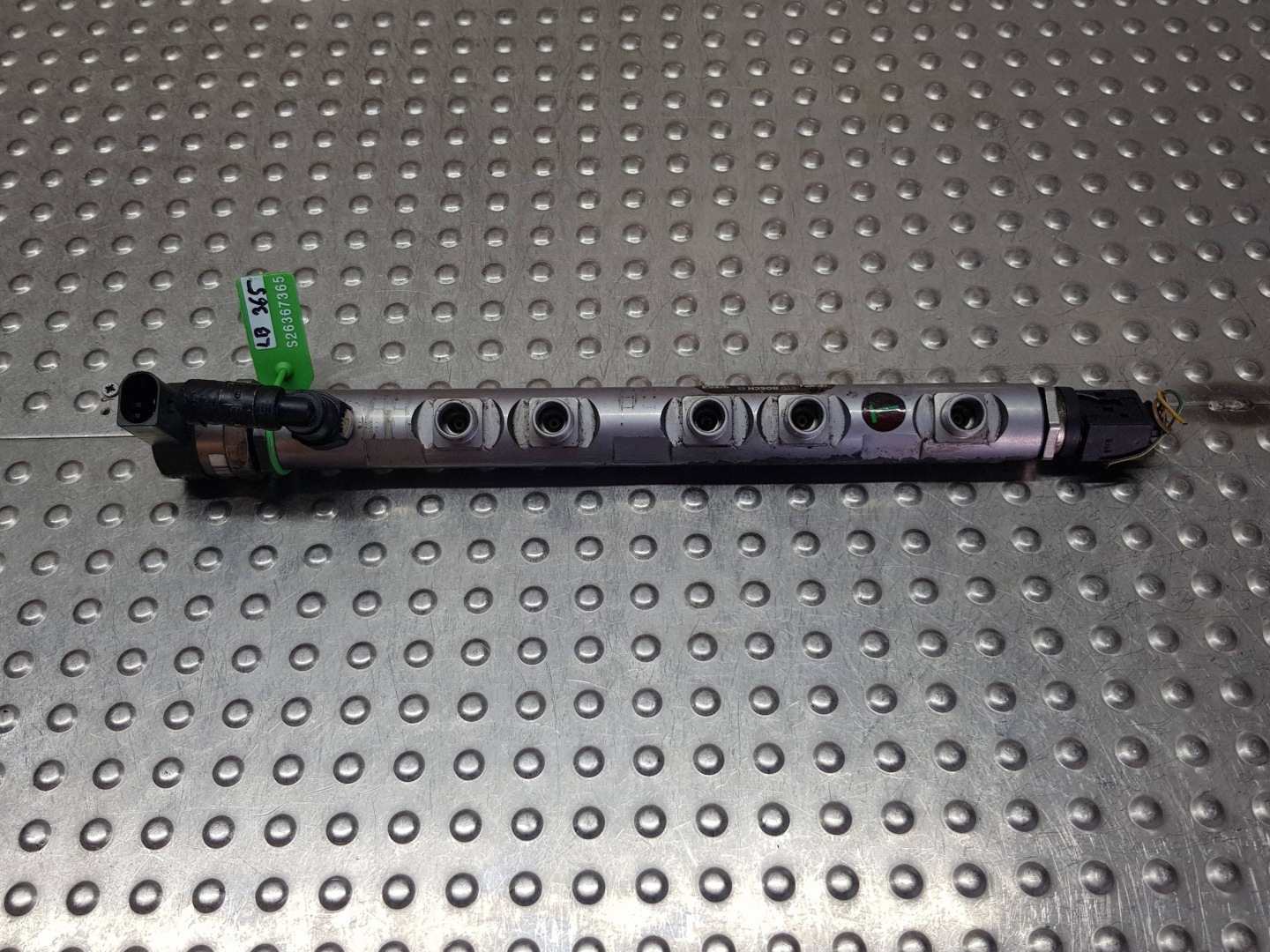 rampe injection capteurs 7809128 BMW E87 E91 E90 E91 F20 F30 F31 2.0D N47