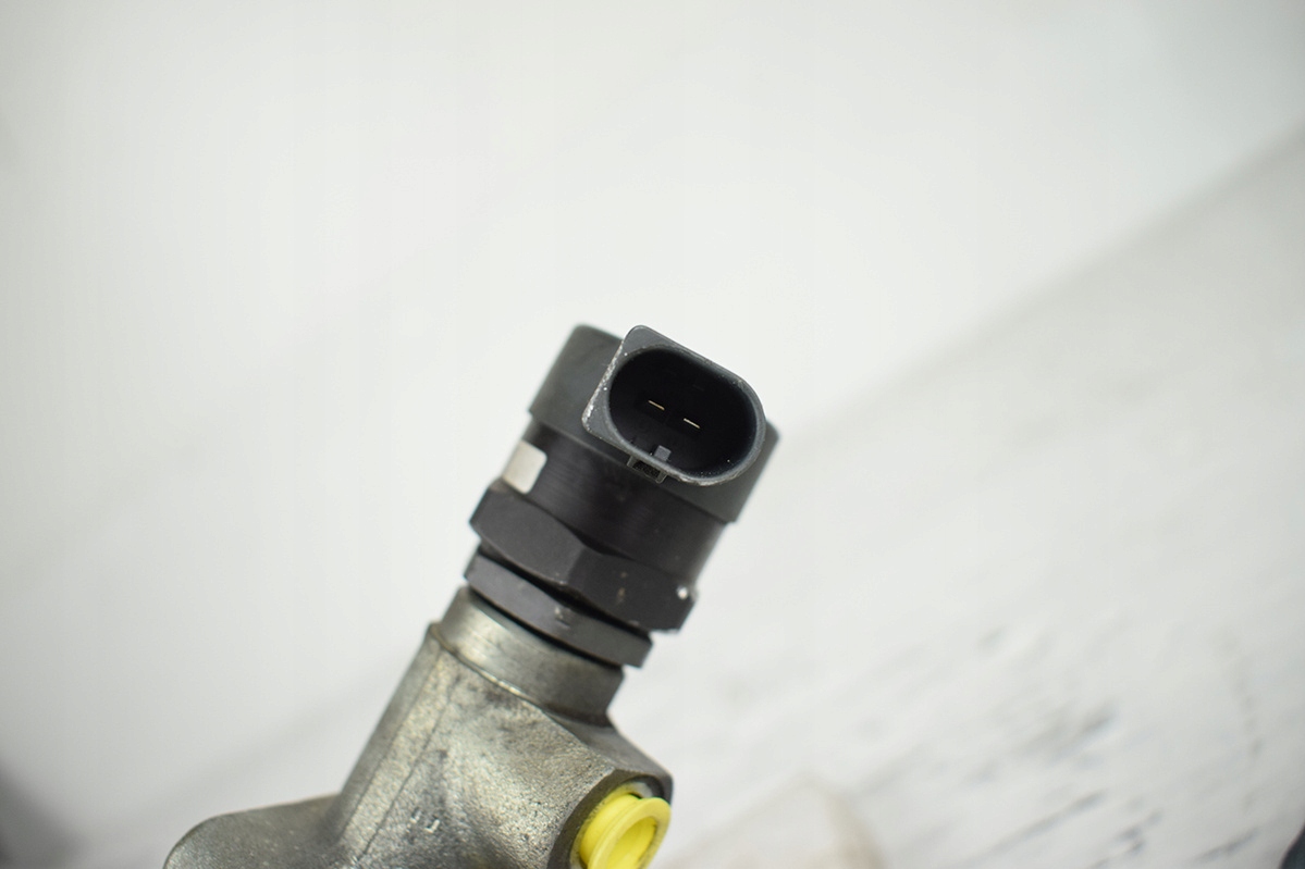 Kraftstoffverteiler Einspritzleiste AUDI 2.7 TDI 059130090K