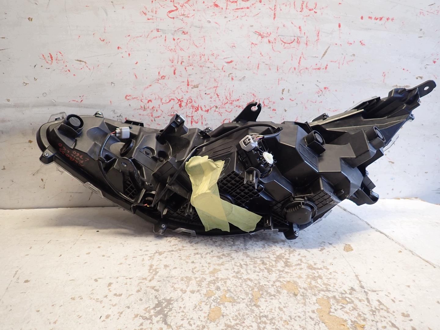 light front front right SUZUKI ACROSS 2020- FULL LED