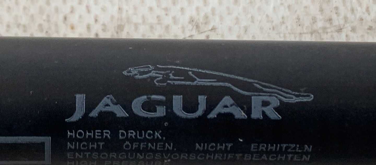 tlumič kapoty pravý + levý JAGUAR S-TYPE LIFT