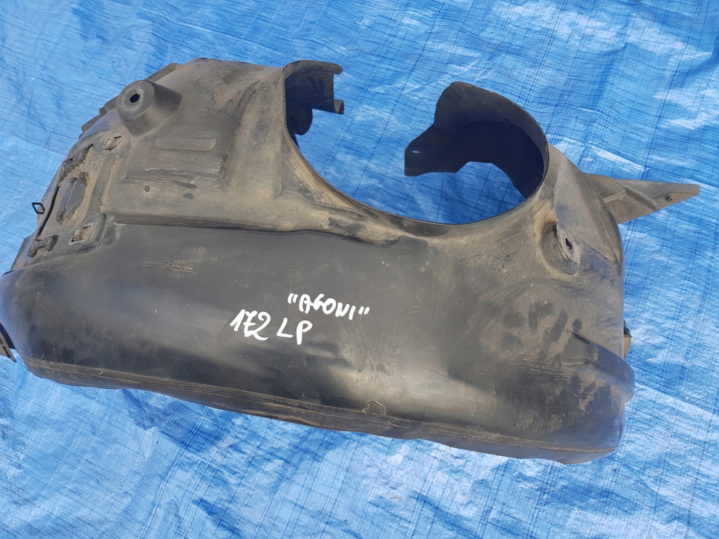 mudguard left front MERCEDES SLK R172 W172 1726900030