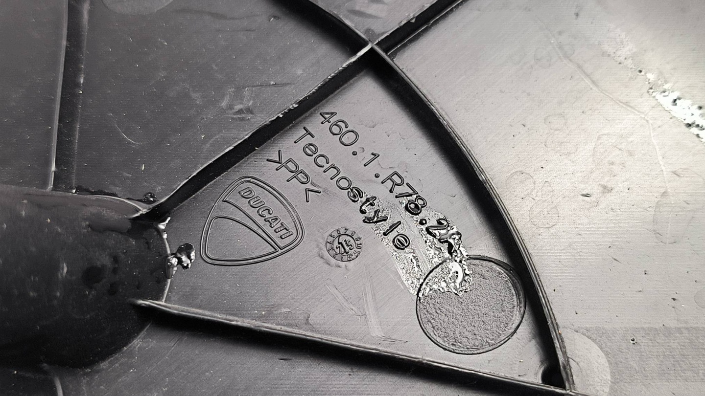 Blende Abdeckung 4601R782A DUCATI PANIGALE V2 S