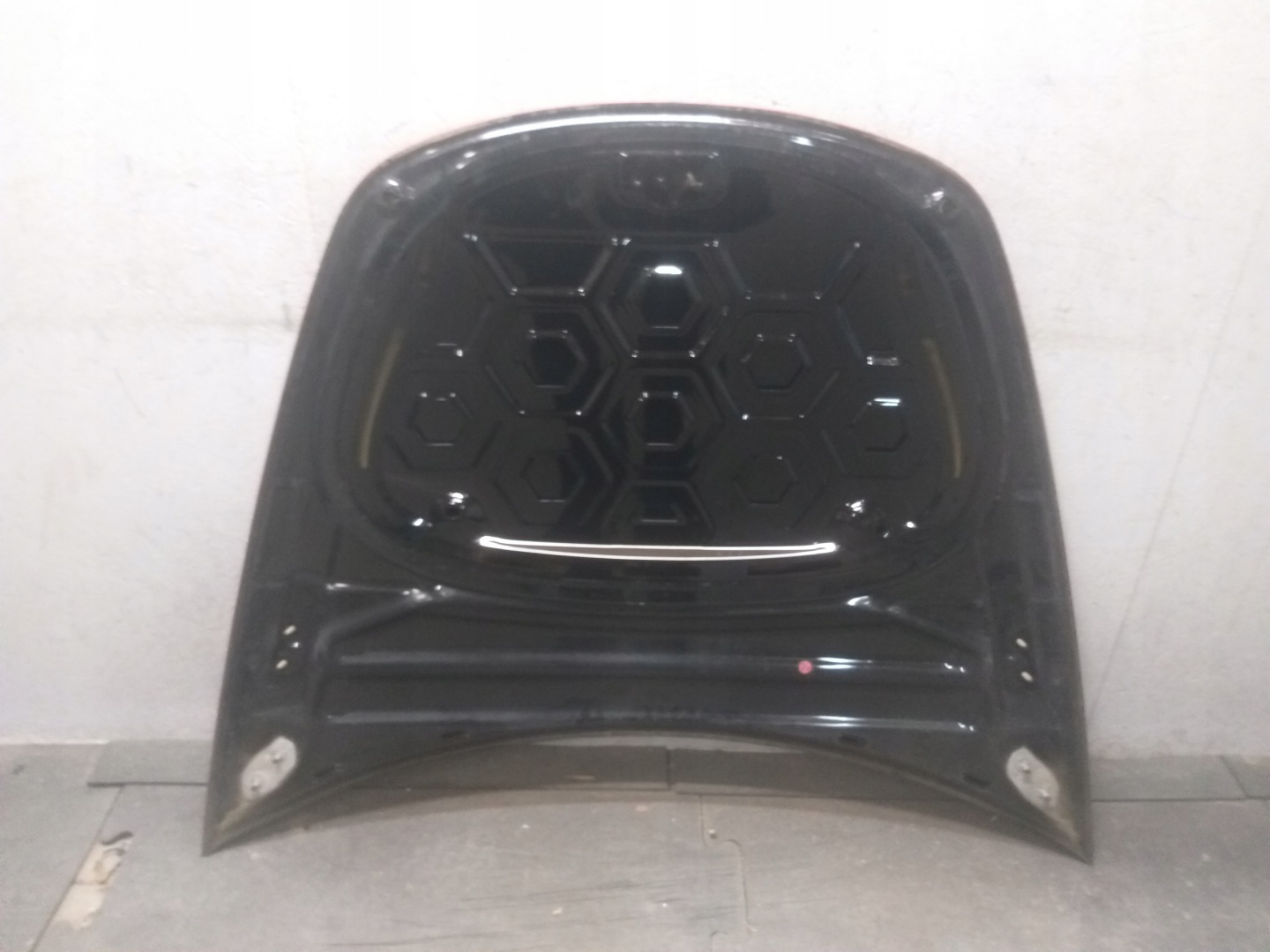 Capot TESLA III 3