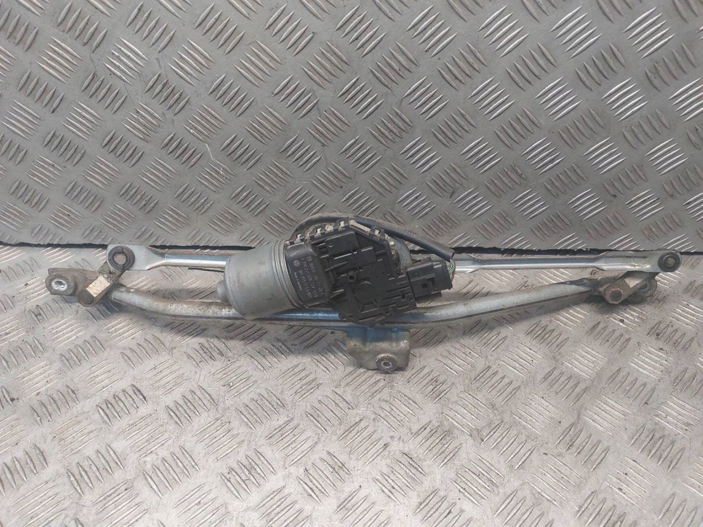 wiper mechanism + mini motor front SKODA SUPERB and 3B1955113D