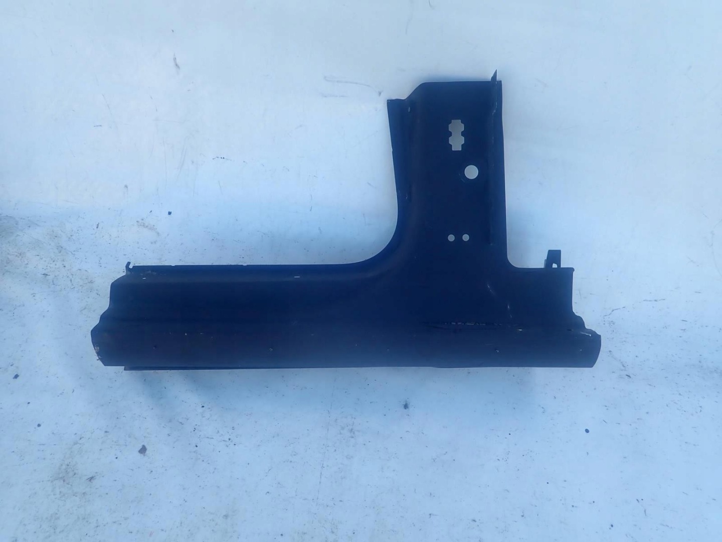 AUDI A5 and COUPE CABRIO 8T0803088 09-16 threshold right
