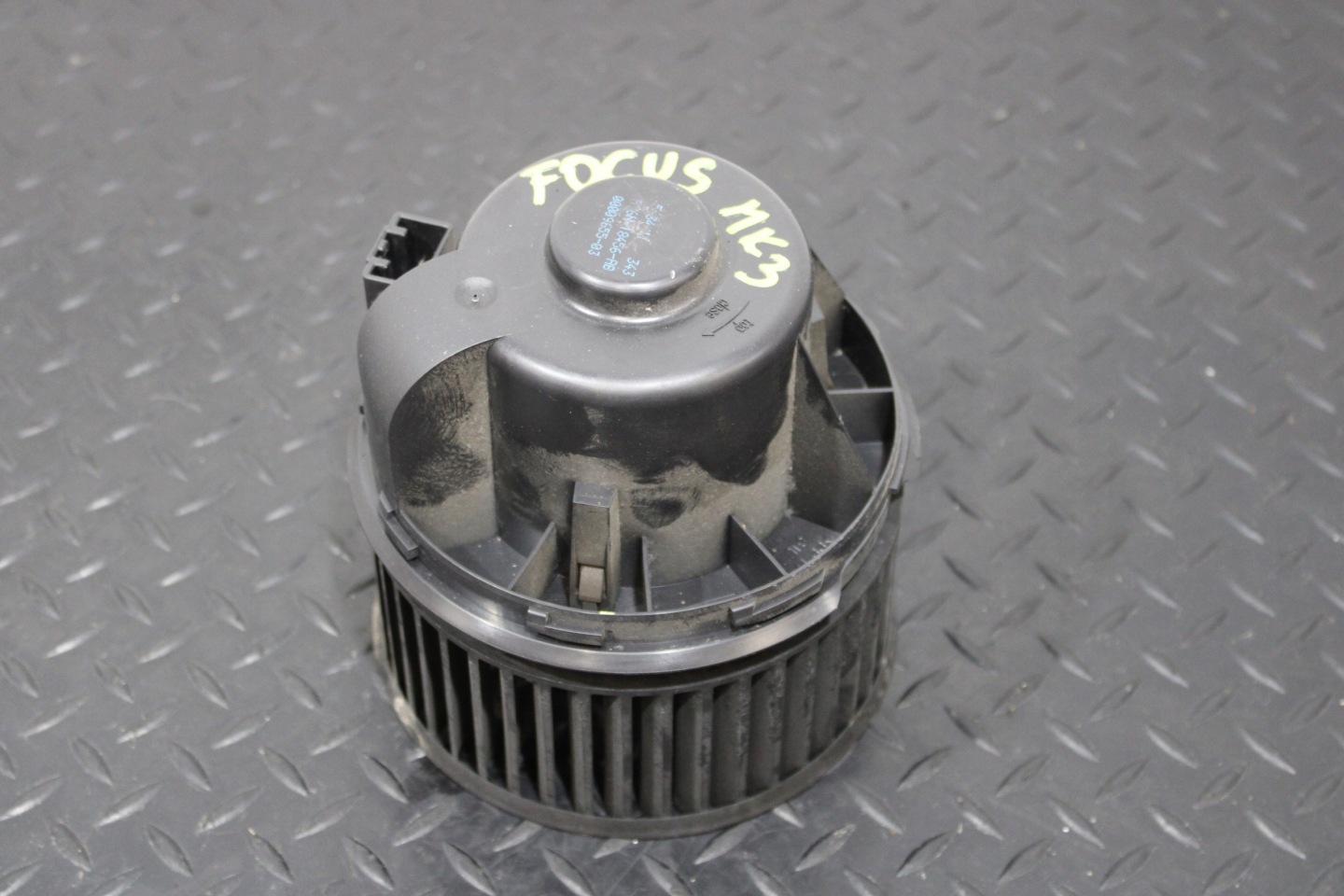 tOPENÍ ventilátor topení FORD FOCUS MK3 AV6N-18456-AB