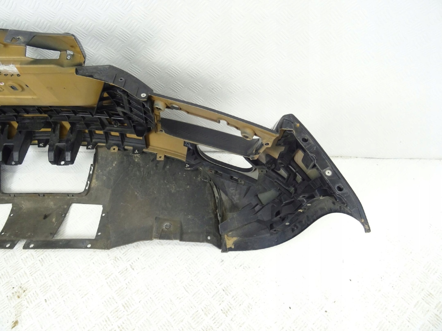 Audi R8 420 bumper rear part rear LADNY