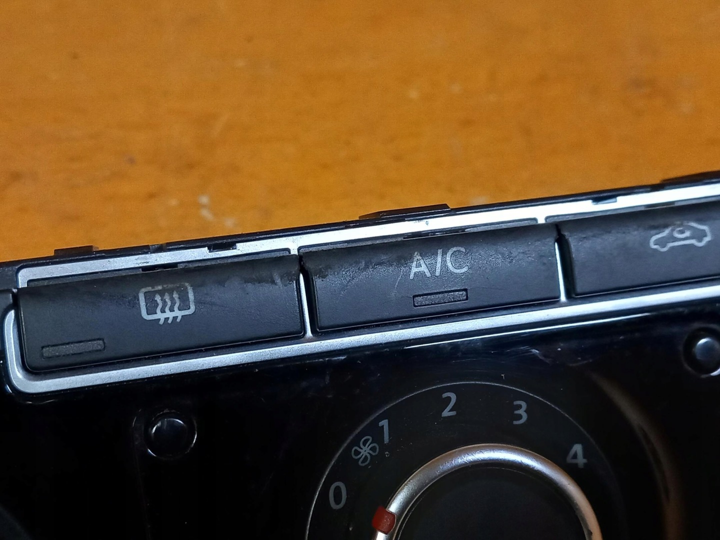 Unite commande clima VOLKSWAGEN PASSAT B7 5HB011292 10-14