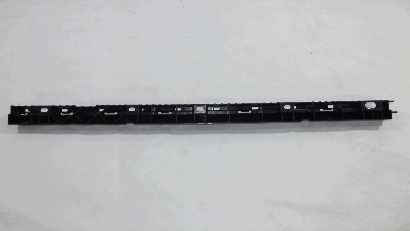 Volvo XC90 II Support Support plaque Jupes Gauche Arrière 32216525
