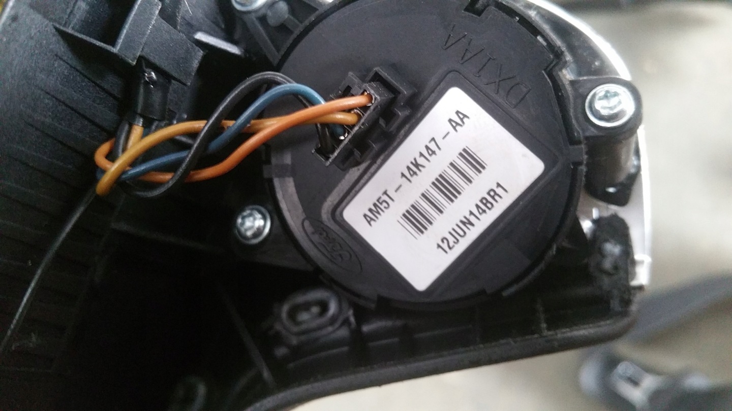 dashboard console airbags tension belts sensor kpl Ford C-MAX