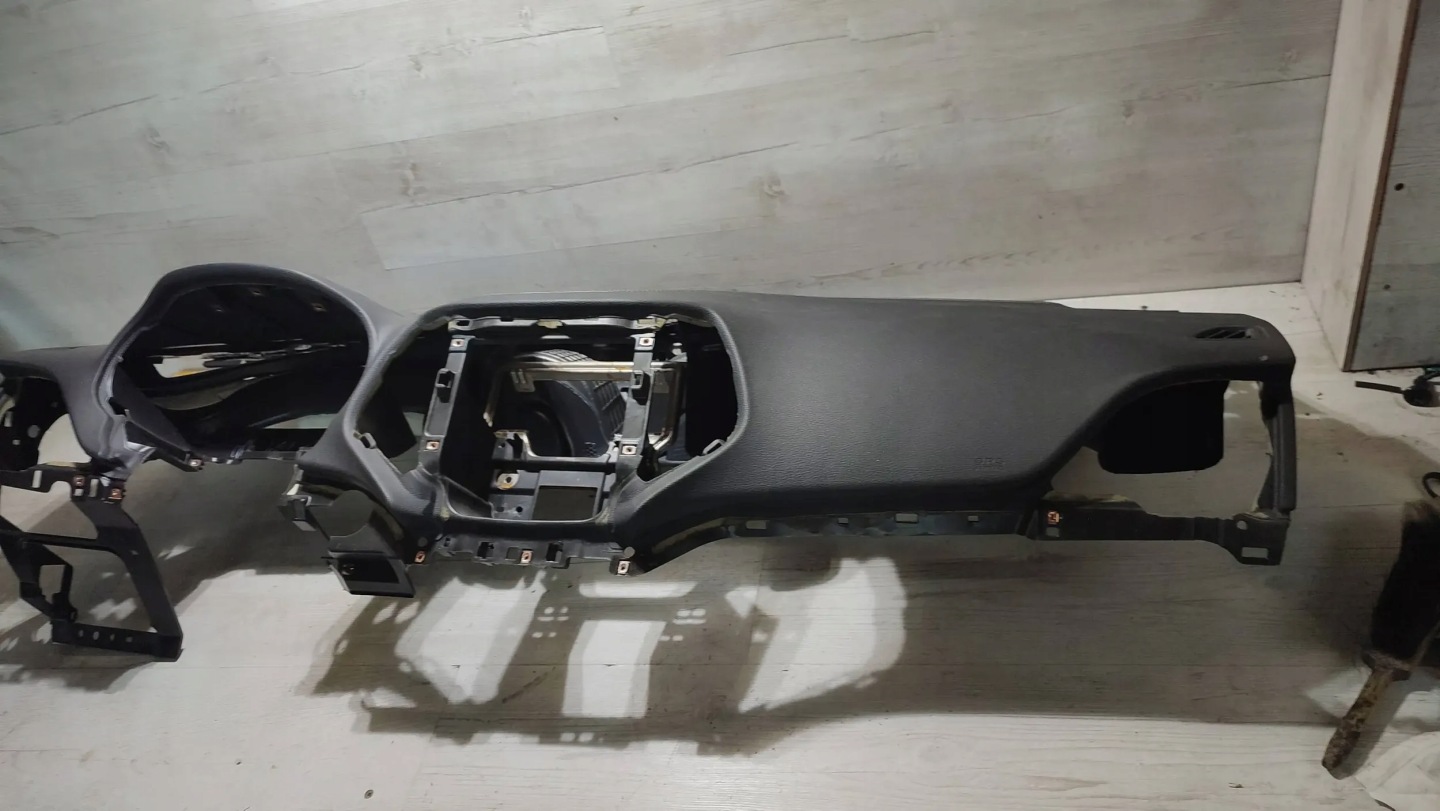 Jeep Cherokee 2015 dashboard instrument panel console