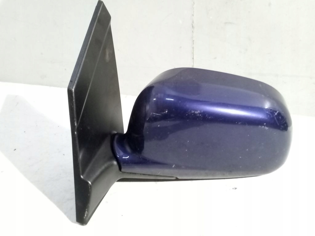 Mitsubishi Space Star and lift mirror left el. T18