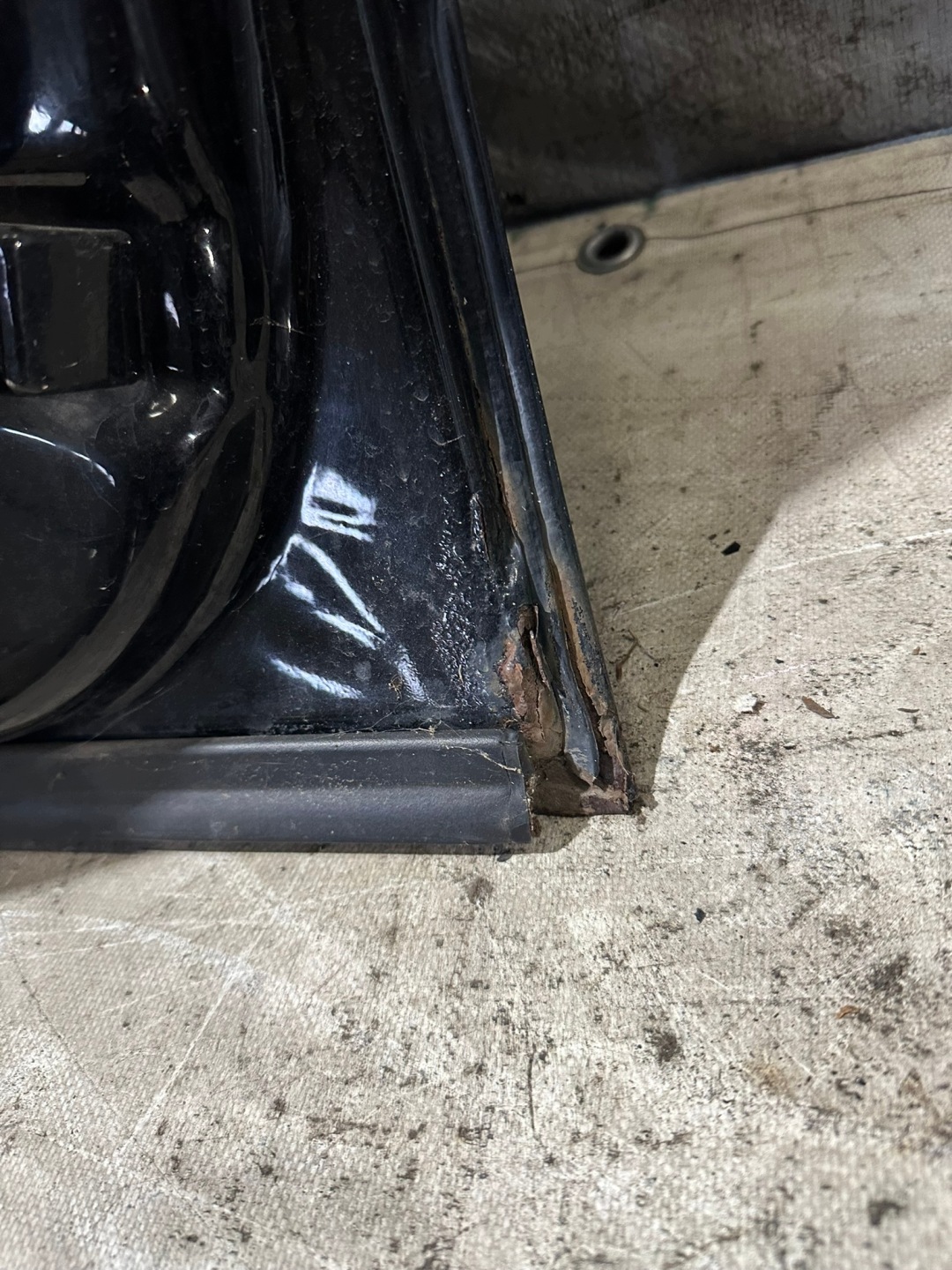 door right front BMW E39 sedan FL SCHWARZ II 668/9