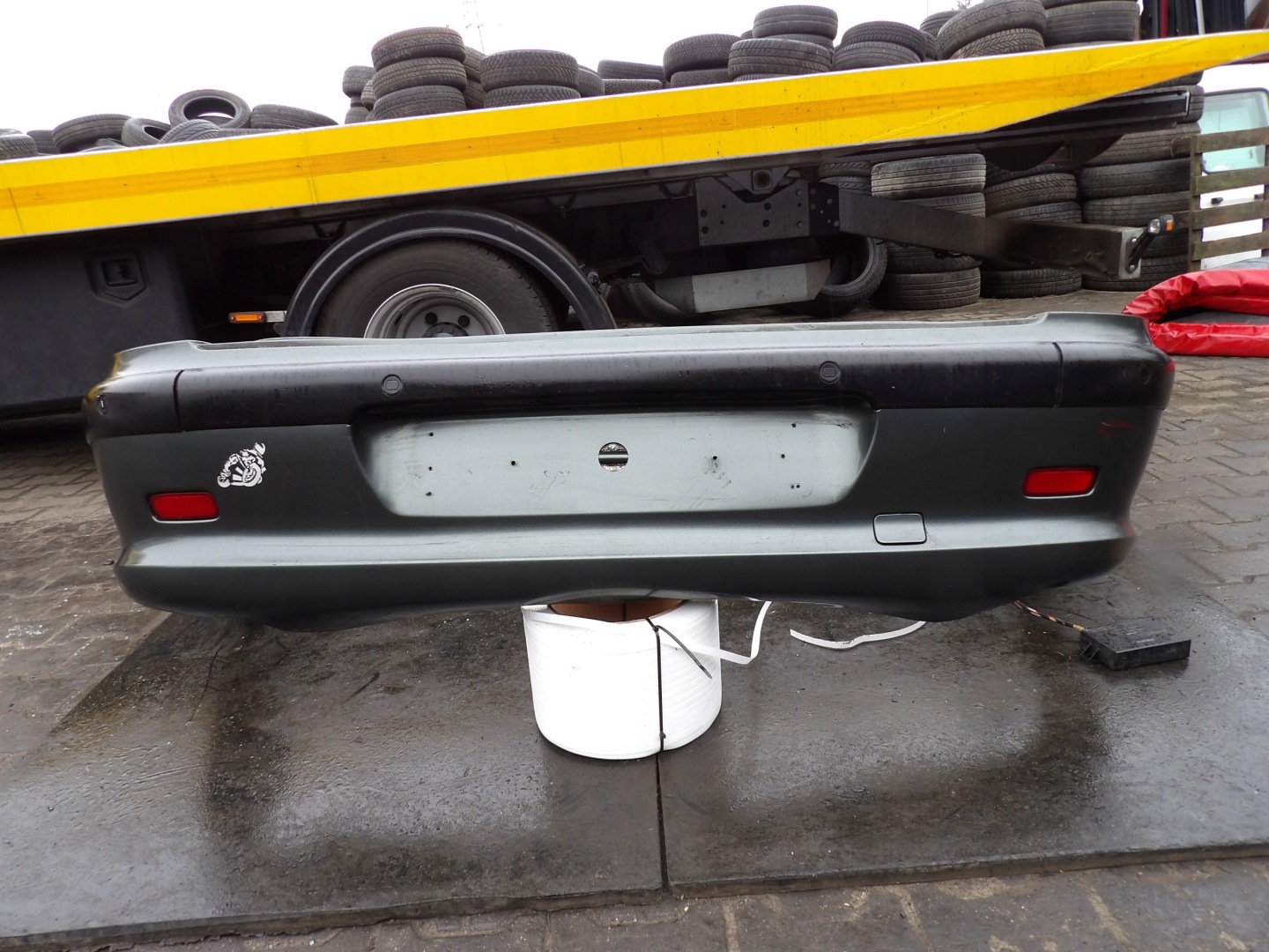 PEUGEOT 607 bumper rear part PDC