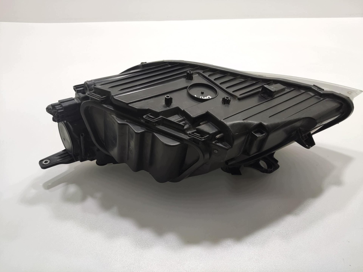 feu droit avant avant VOLVO V40 II 2012-2016 31420004 EUROPA