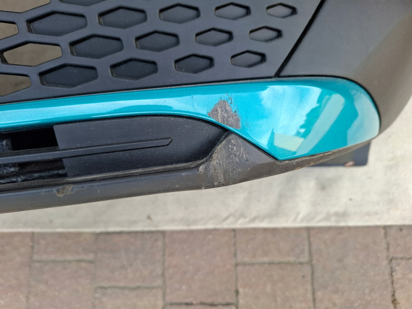 OPEL MOKKA B II LIFT front bumper front complete 25r TROPICAL GREEN