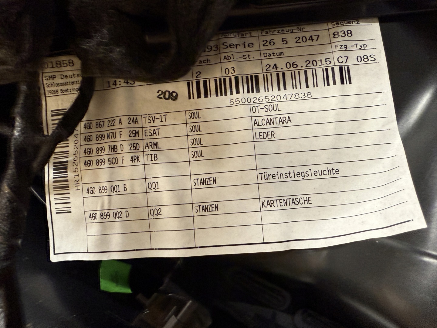 AUDI A6 4G C7 side door right rear part ALCANTARA