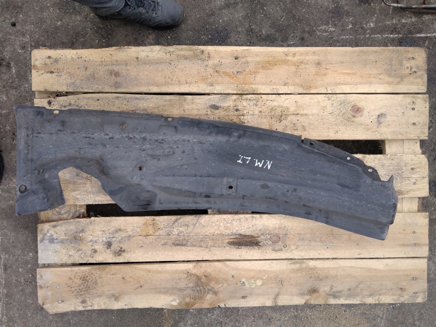 mudguard left front NISSAN MURANO Z50 63843CA000