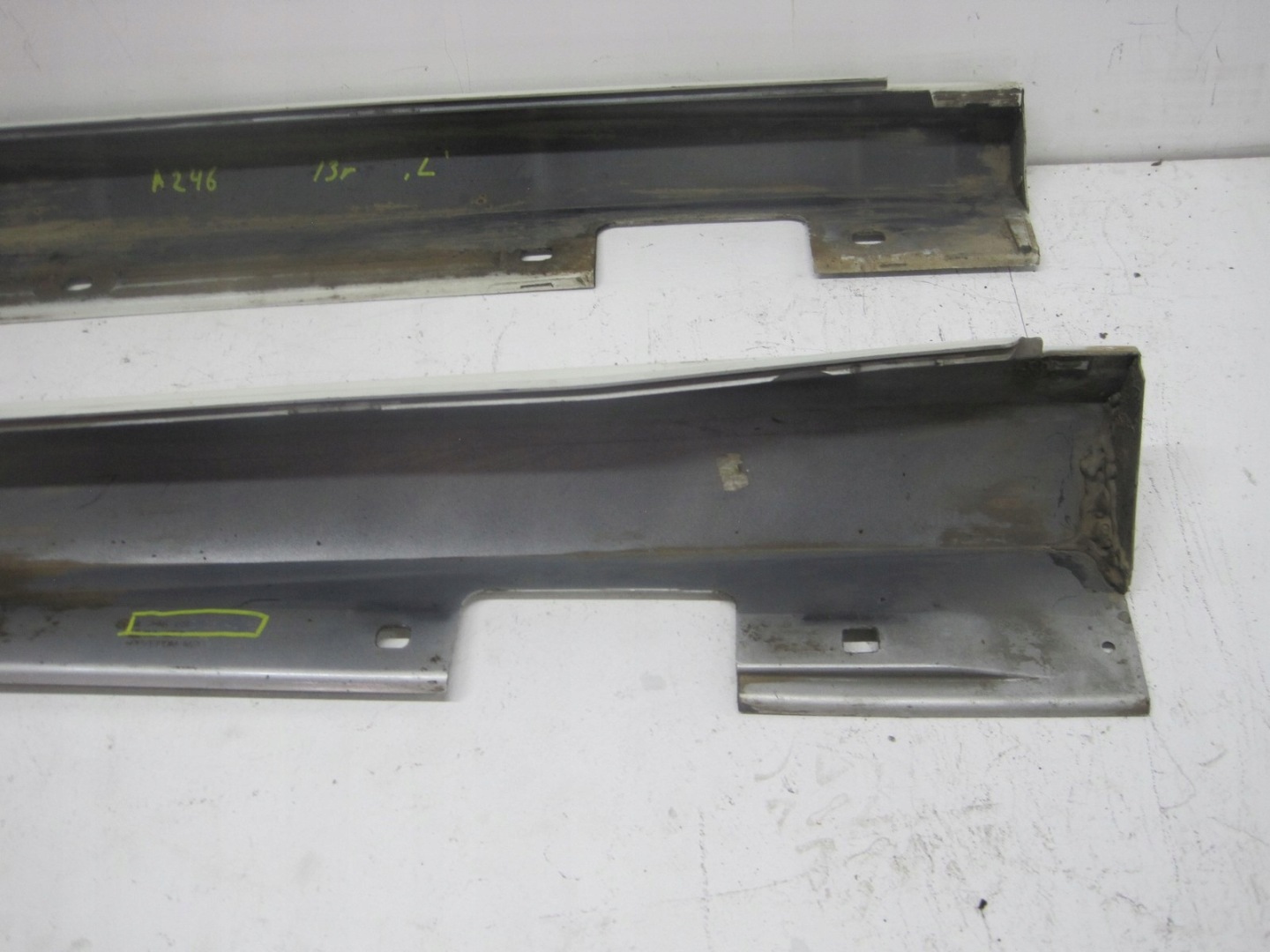 cap moulding threshold Mercedes B klasa 246 right left
