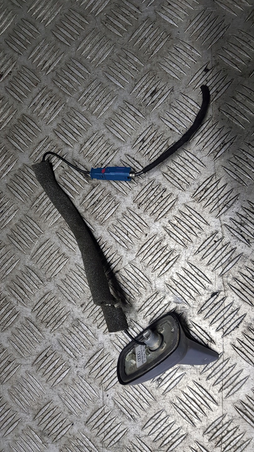 AUDI A8 D3 Antenne Toit REKIN 4E0035503R