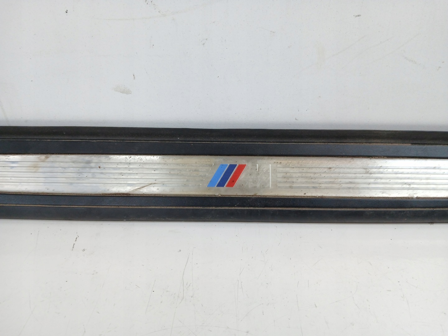 BMW E92 COUPE cap moulding threshold right M PAKIET 7900752