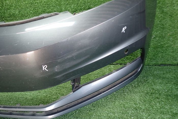 VW TOURAN 15- Frontstoßstange vorne