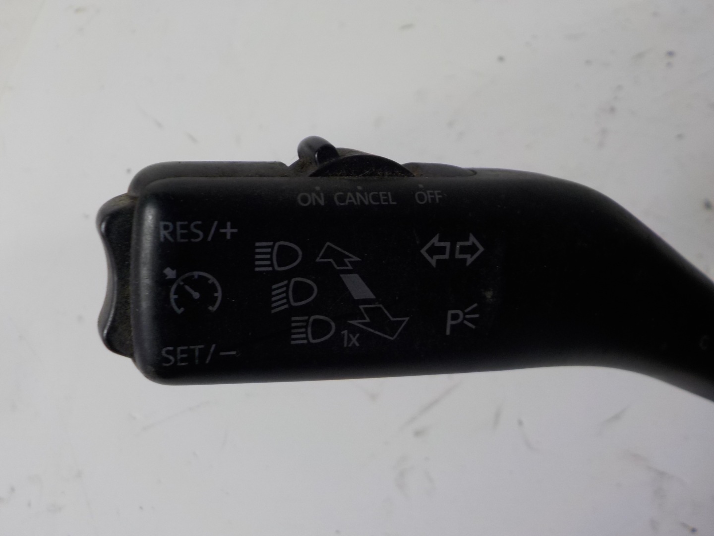 VOLKSWAGEN JETTA VI DEVIO LUCI TERGICRISTALLO TERGI 1K5953507T