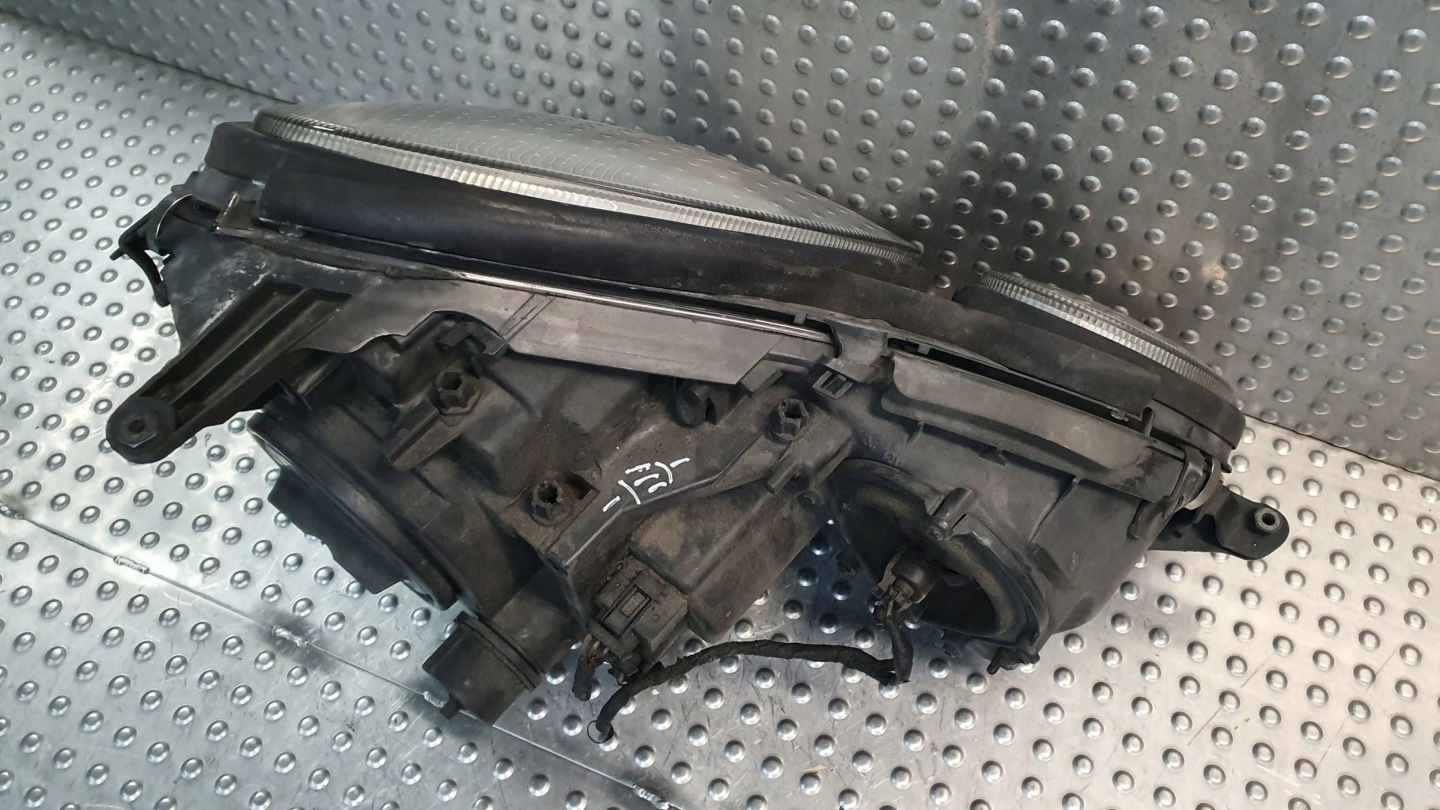 light front left XENON MERCEDES E-KLASA W211 02