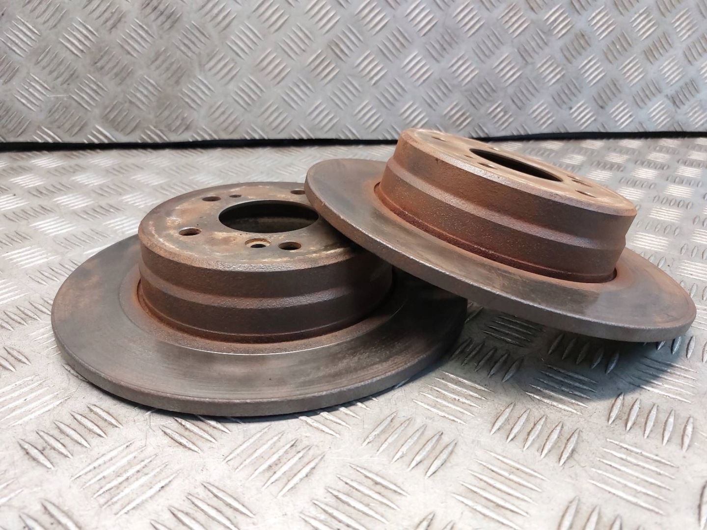 discs brake rear part + calipers MERCEDES W210 E200 2.3
