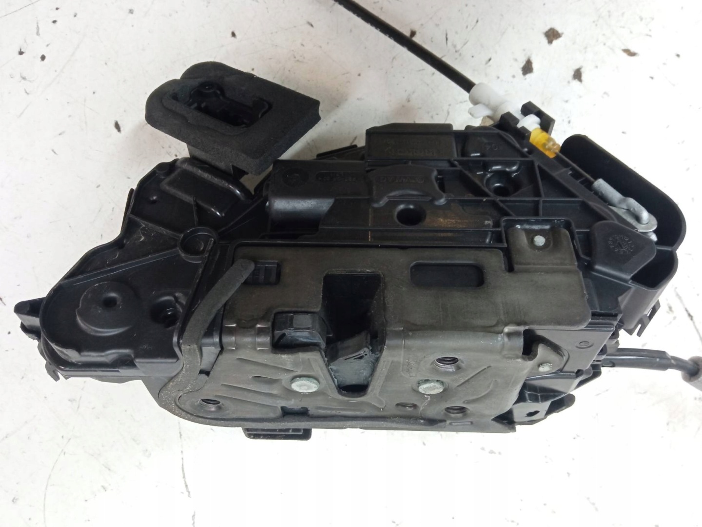 lock door left front handle LQ5X 5TB837015A Skoda Rapid and (2012-2019)