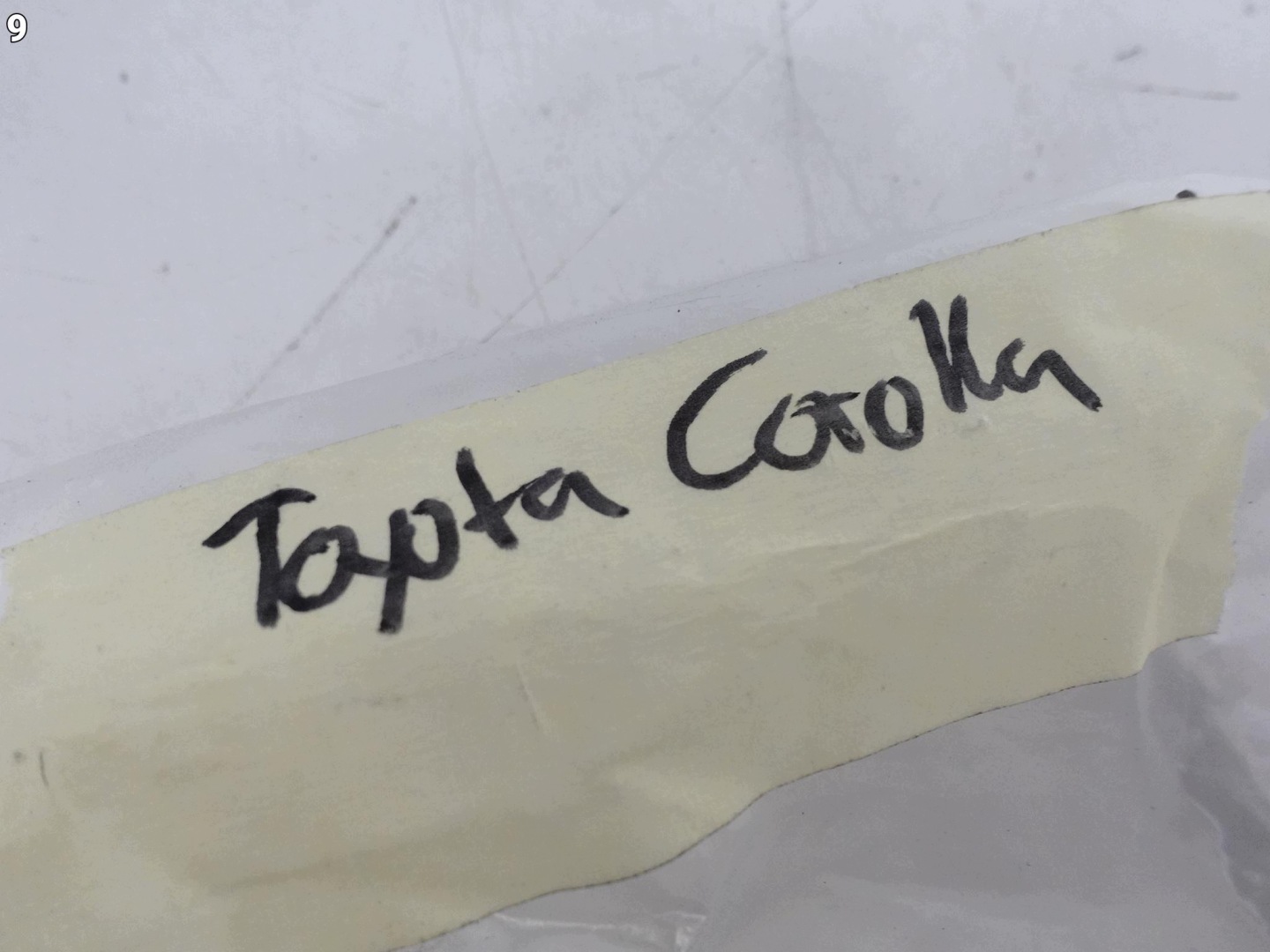 TOYOTA COROLLA E21 XII 18- support holder W bumper front right original