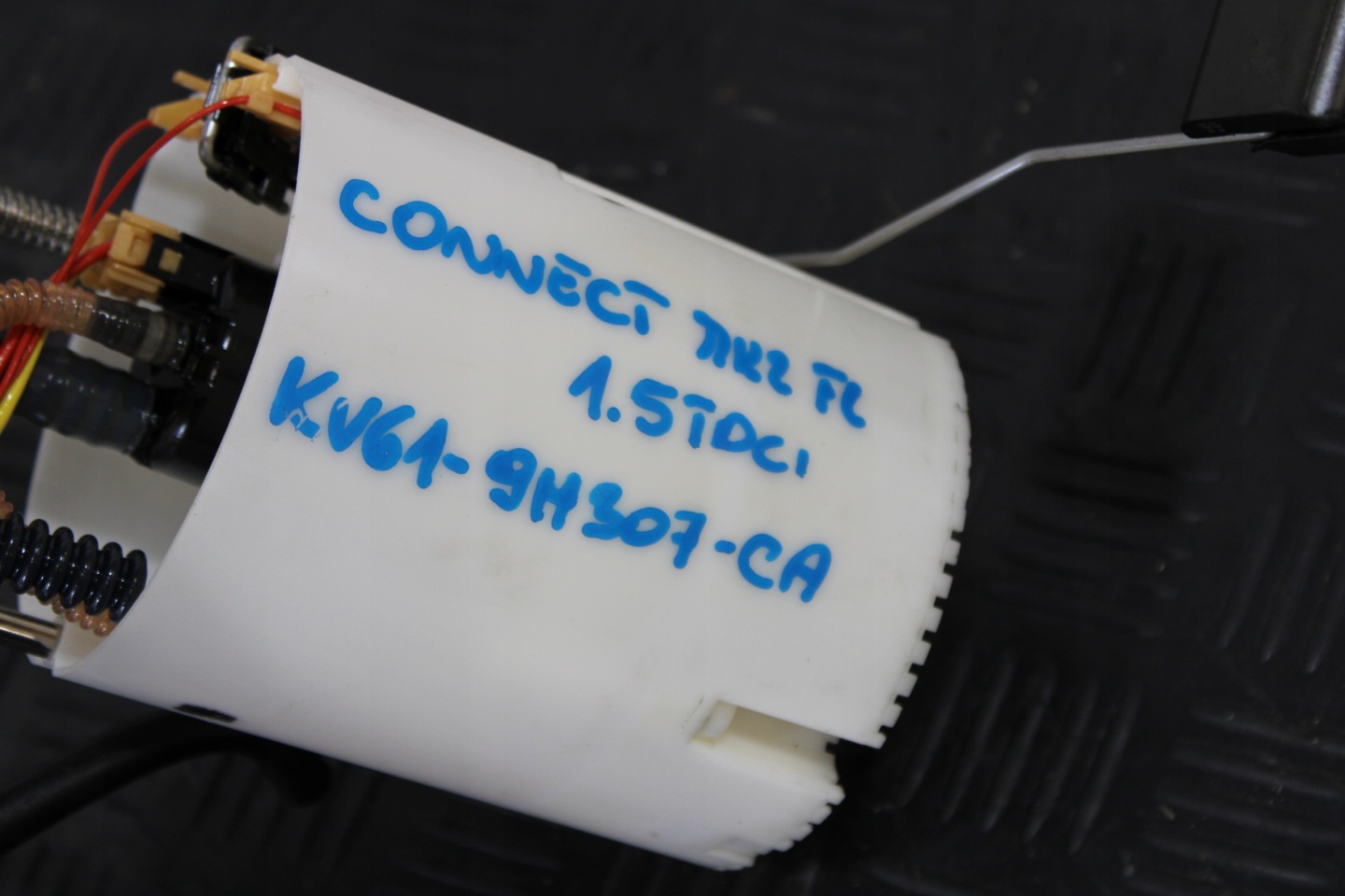 feed pump KV61-9H307-CA FORD TRANSIT CONNECT II 2 MK2 LIFT